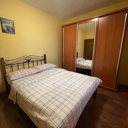 Guest house Leonarda Starigrad Paklenica