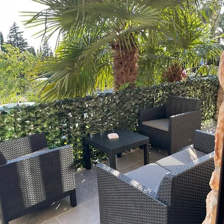 Leonarda 2* Starigrad Paklenica